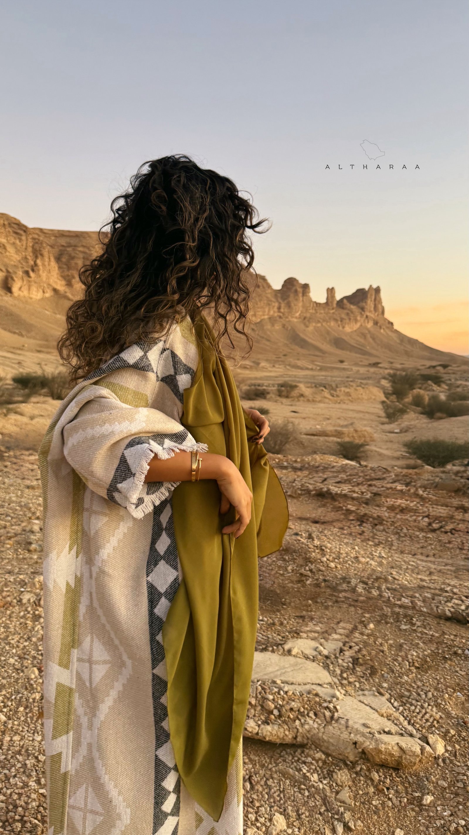 عباية صوف تركي دبل فيس (زيتي) - صورة 2