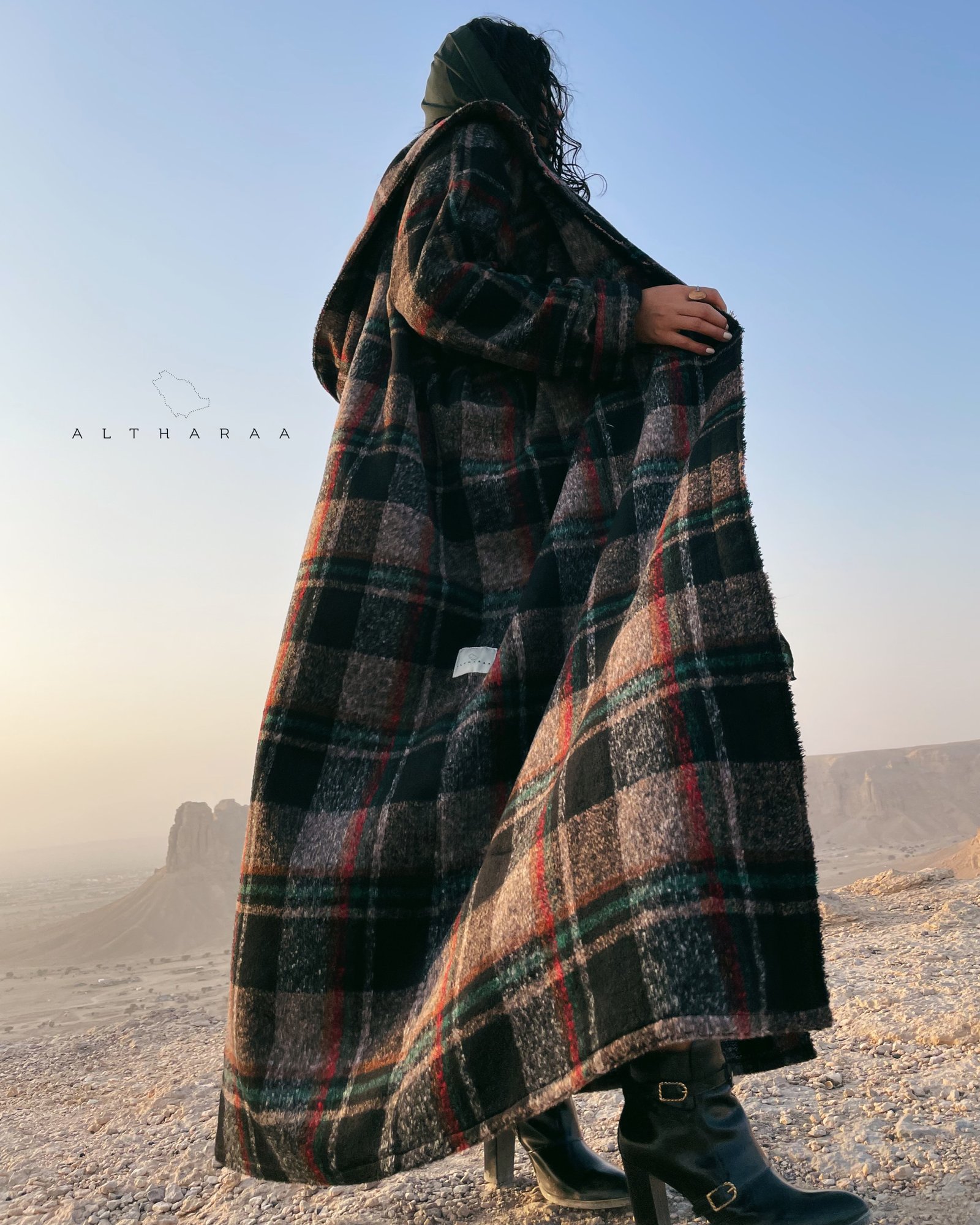 Brown/Red Wool Abaya  - Image 2