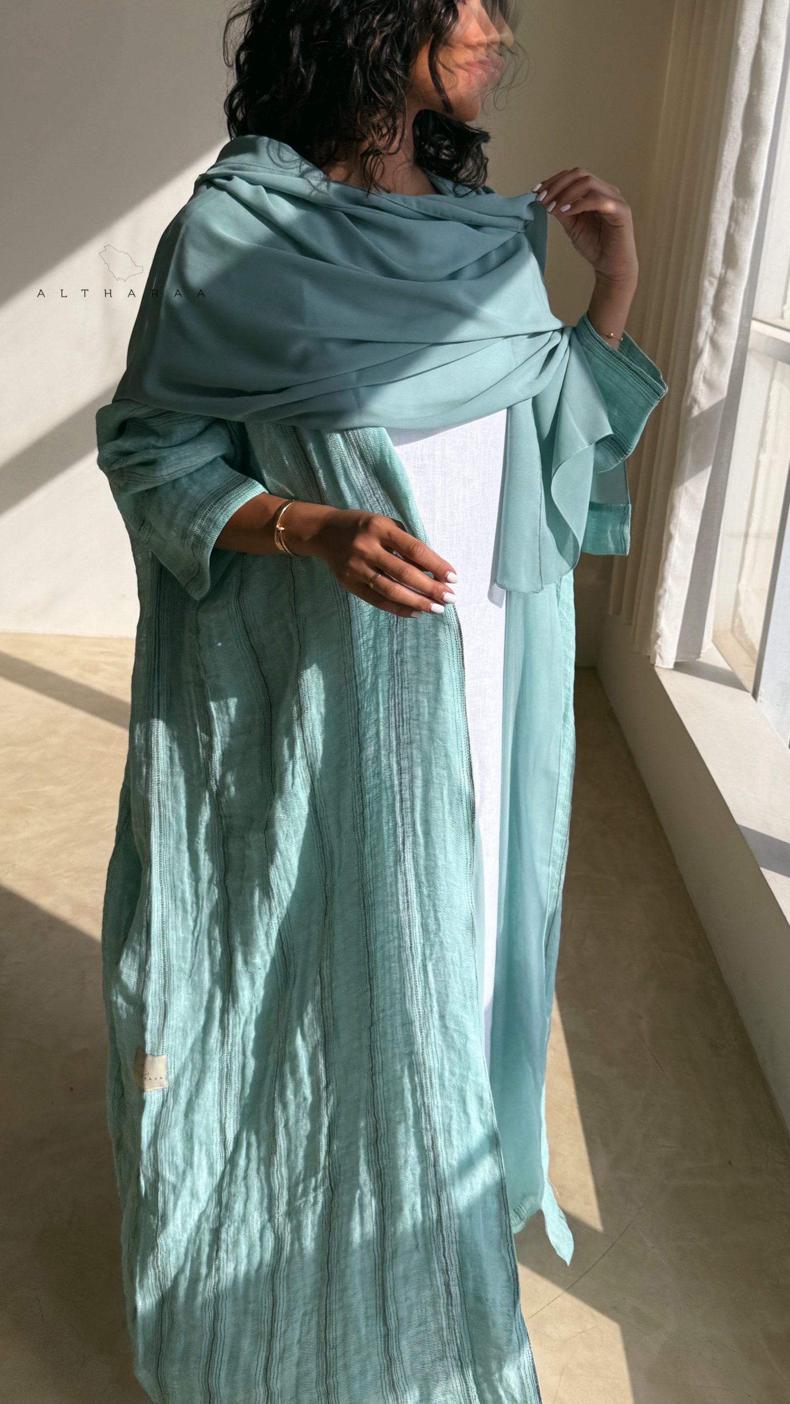 عباية لينن طبيعي (تركواز)  - Image 2