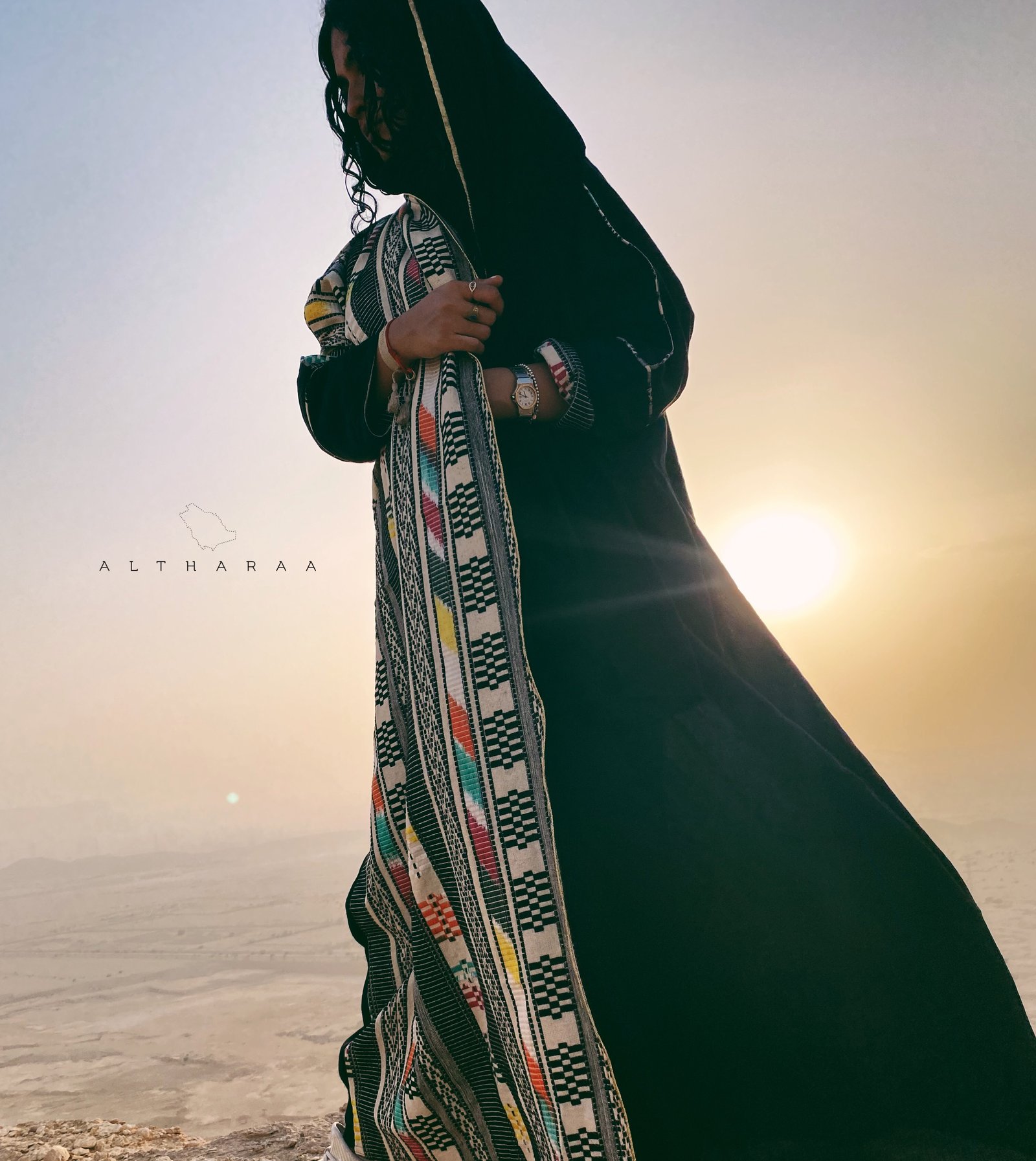 عباية لينن طبيعي أسود مع سدو  - صورة 1
