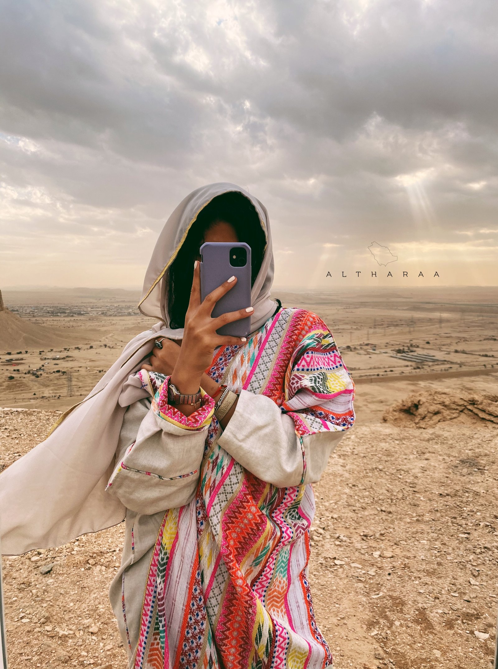 ‎عباية لينن طبيعي بيج/وردي مع سدو  - صورة 6