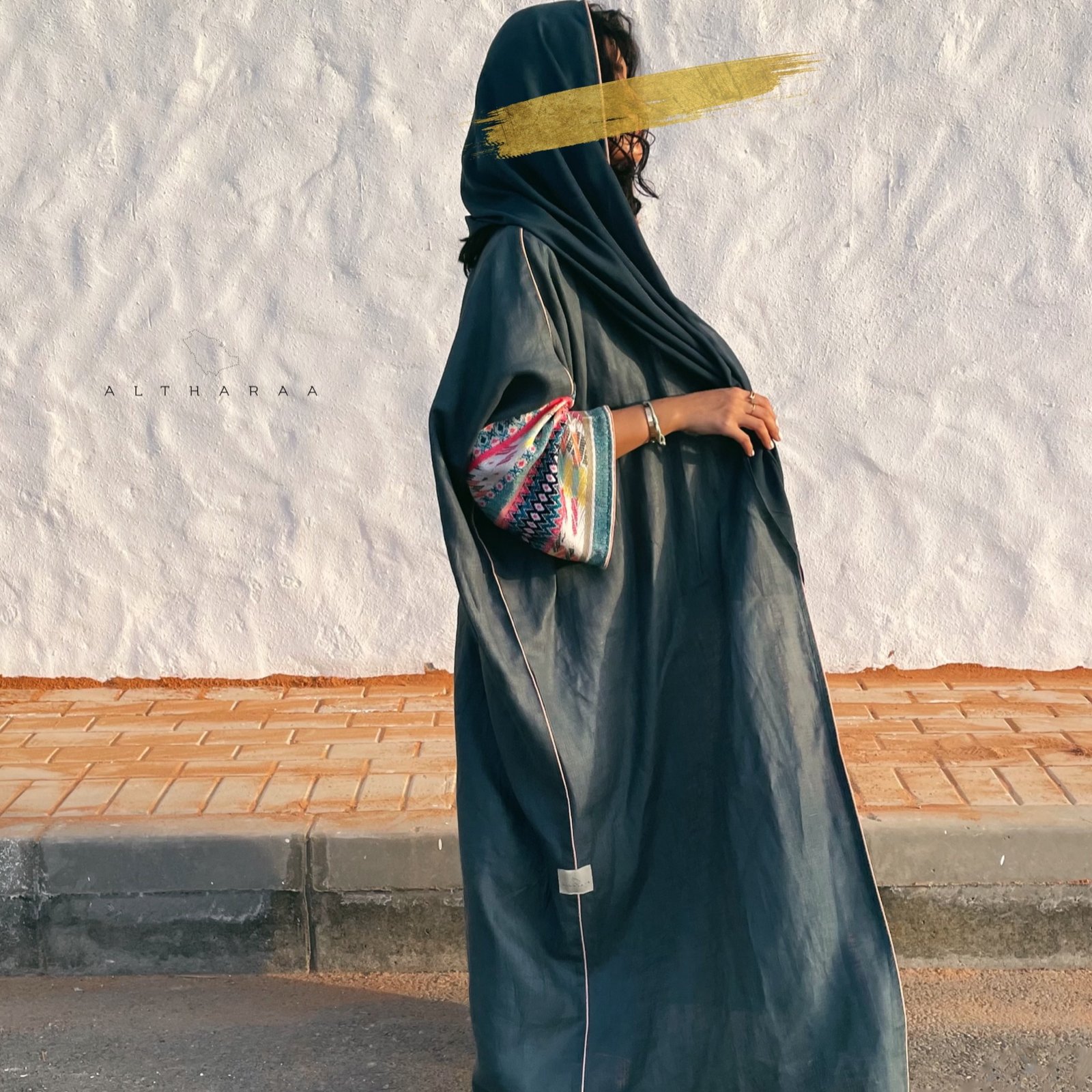 عباية لينن طبيعي مع سدو (تركواز) - صورة 3