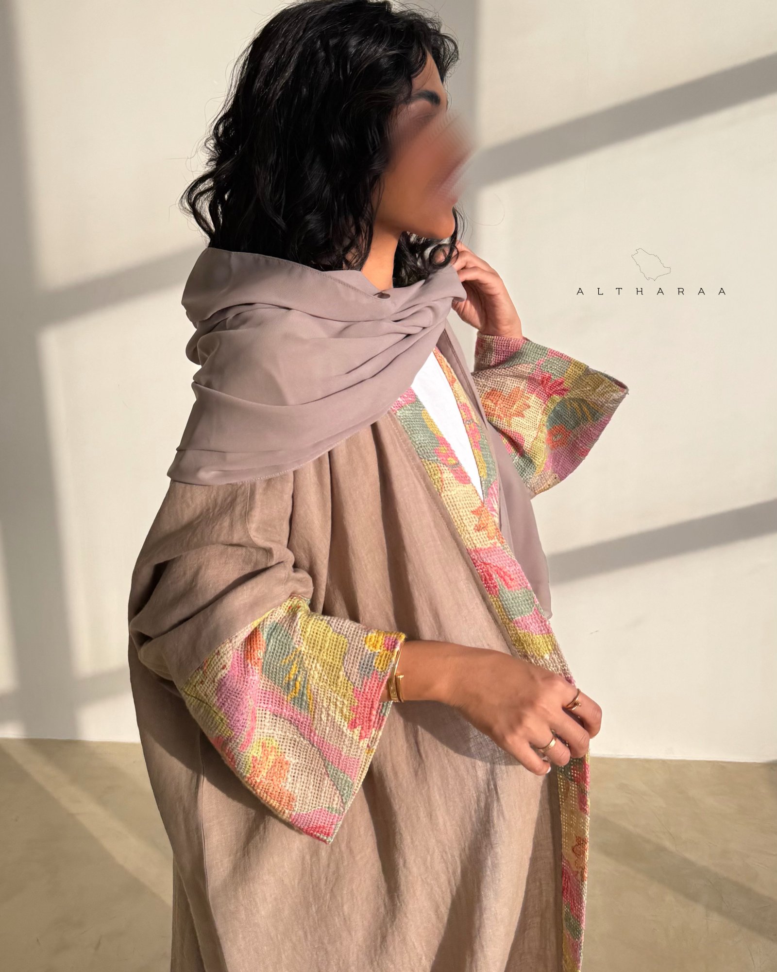 عباية لينن طبيعي/خيش (بني) - صورة 1