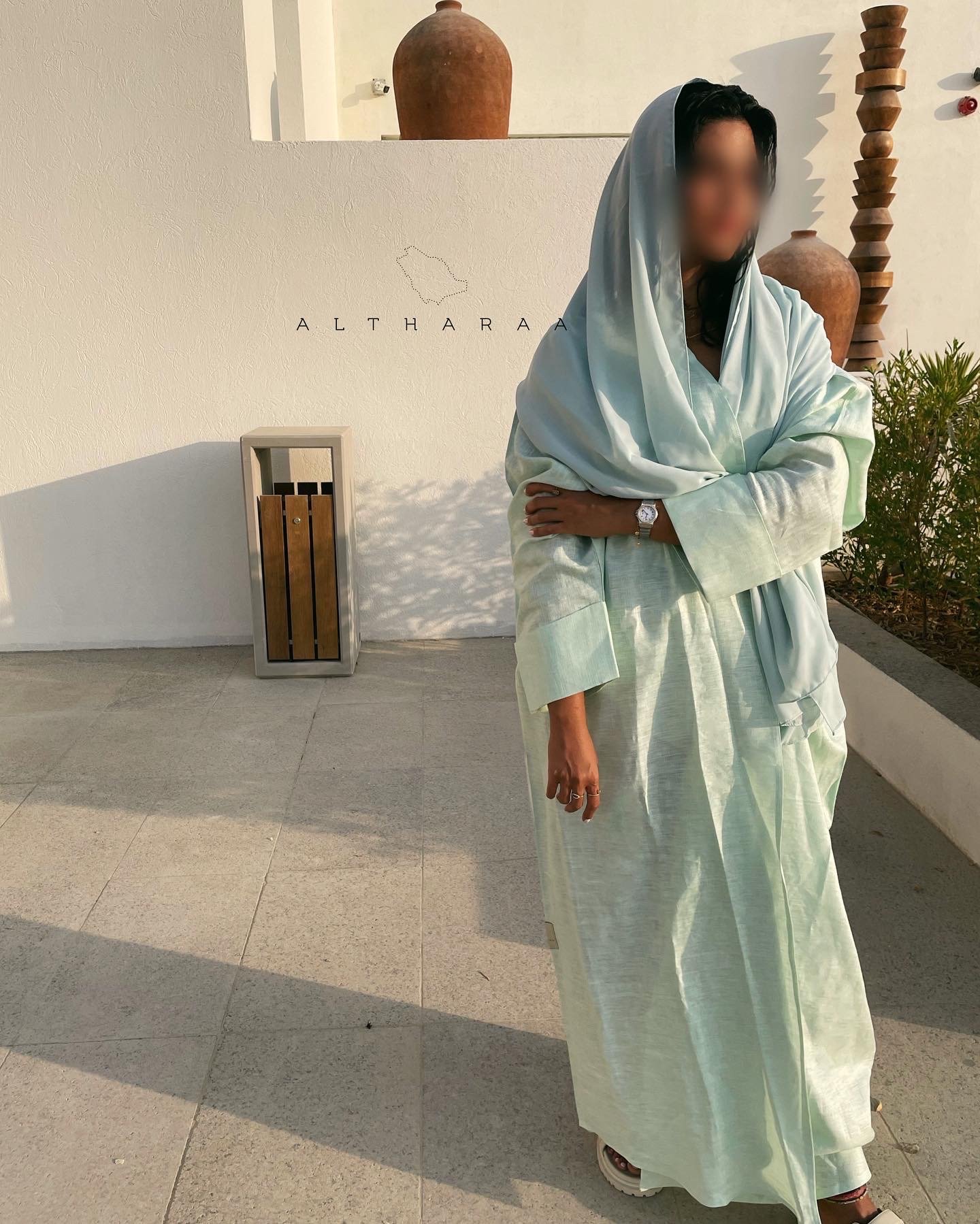 عباية لينن طبيعي (أخضر فاتح) - Image 1