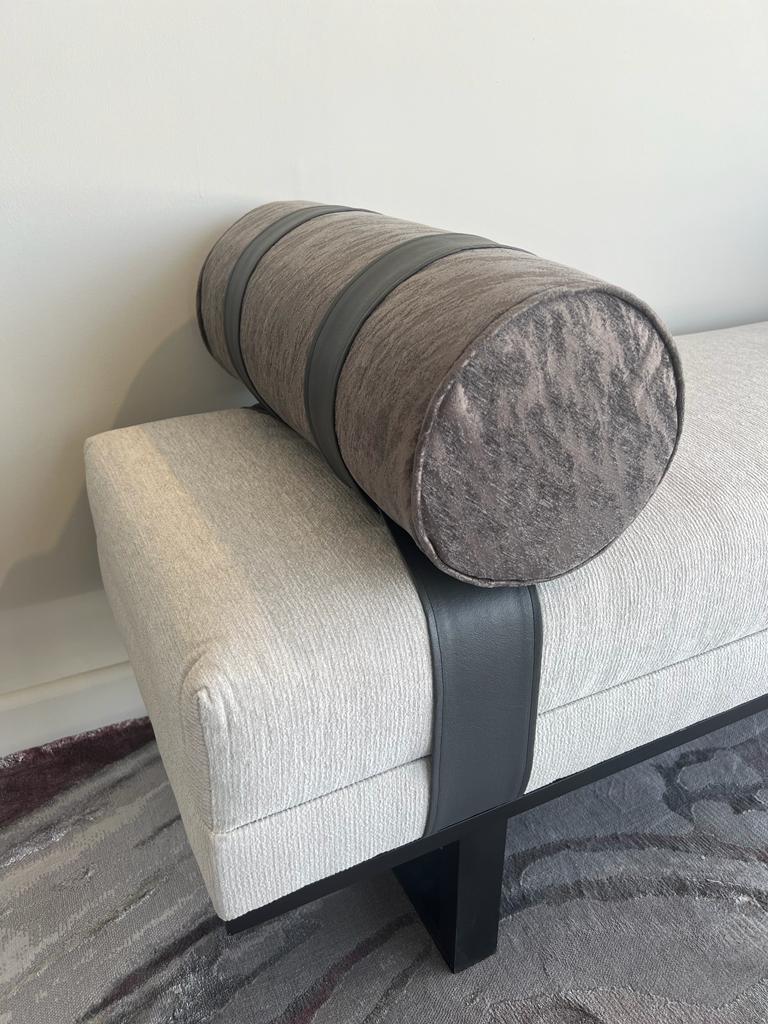 BENCH - Image 2