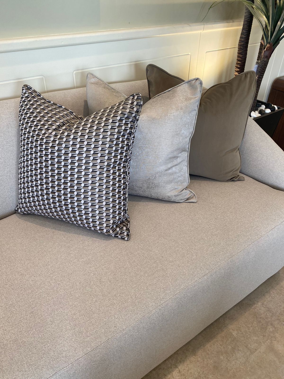 SOFA 3 SEATERS - Image 3