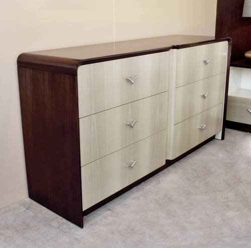 Bed Set (Bed, 2 night stands, dresser, mirror) - Image 3