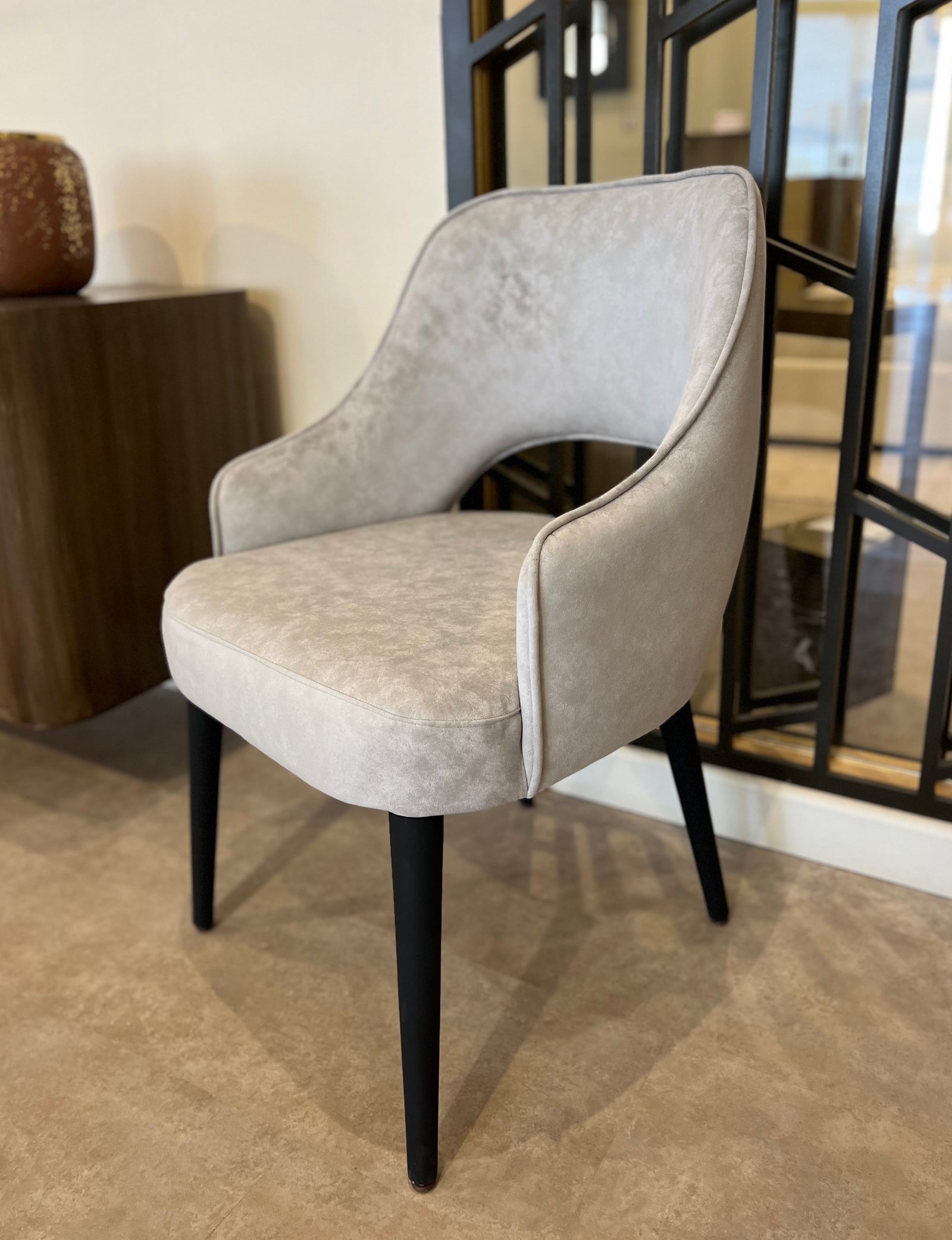 DINING CHAIR - Image 1