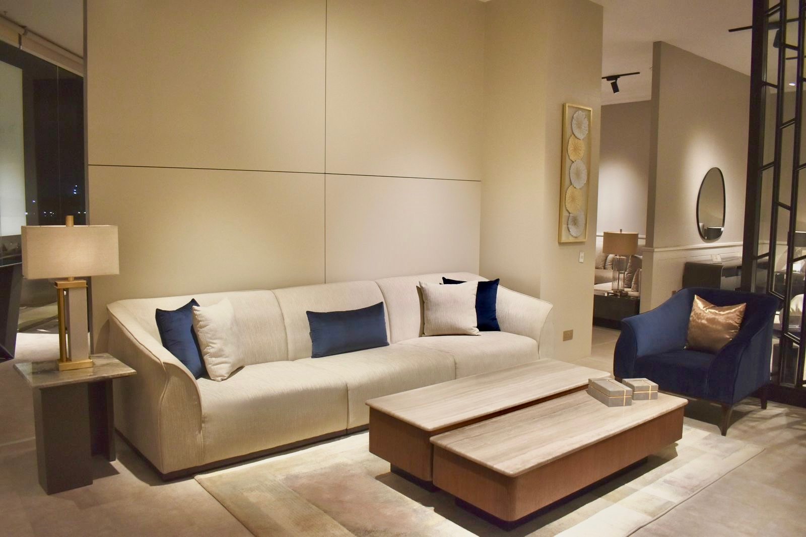 Sofa (4 person) - Image 4