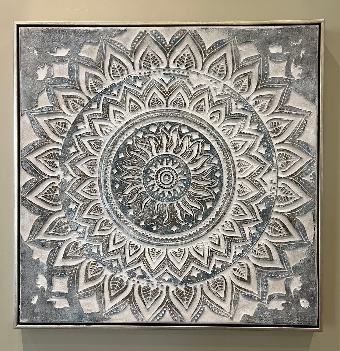 WALL DECOR - Image 1