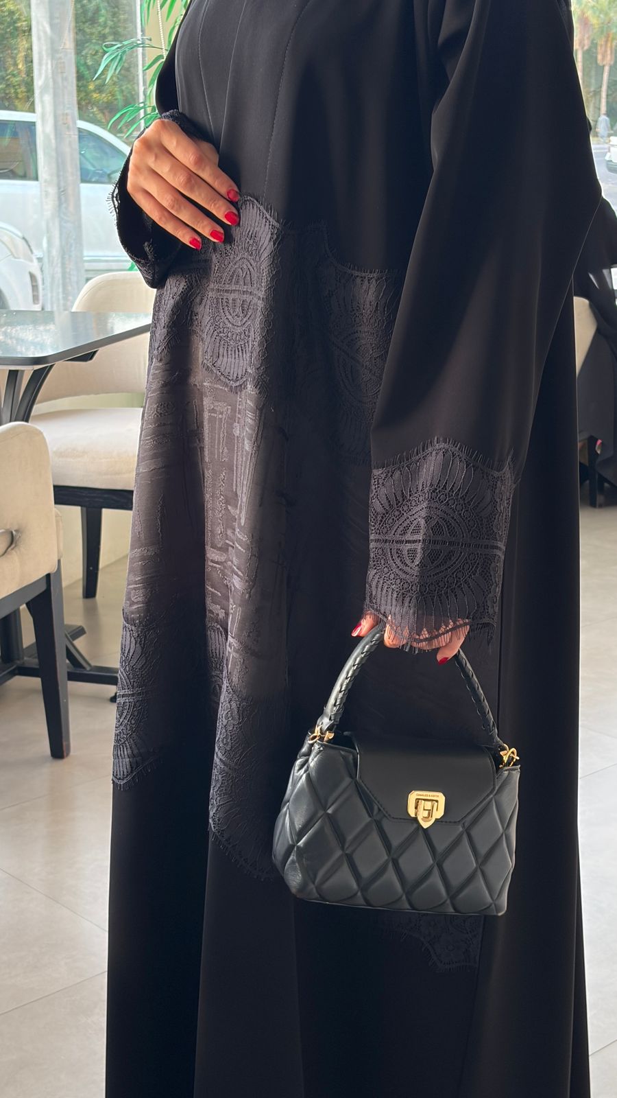 عباية دانيل ملكي - صورة 1