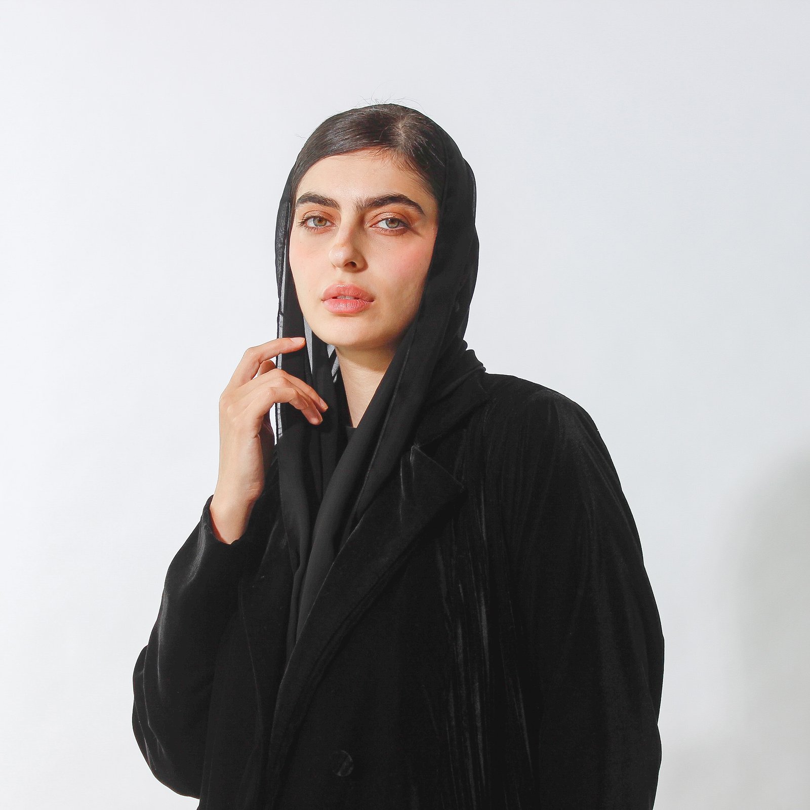 كسرات مخمل اسود - Image 6