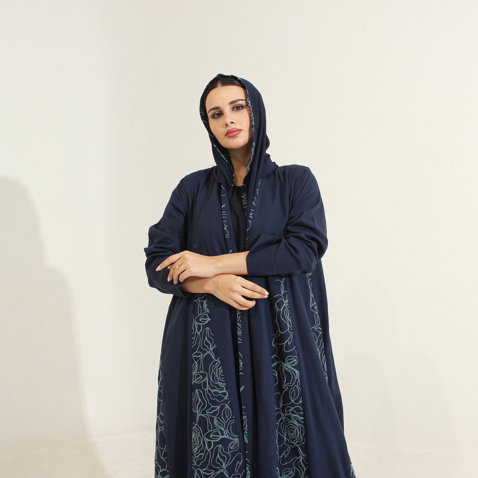 لينن ازرق مثلثات - Image 6