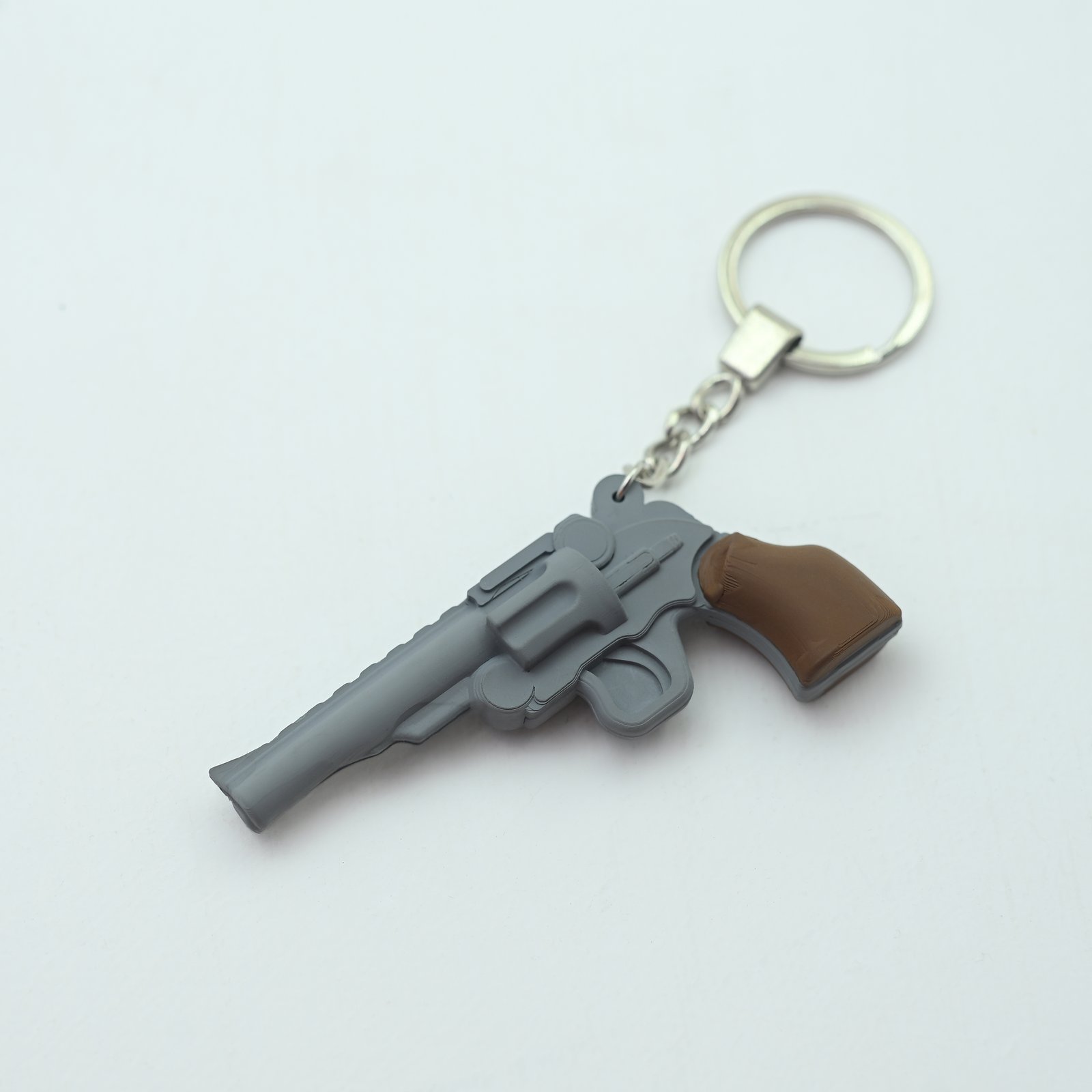 Gun 2 chain - صورة 1