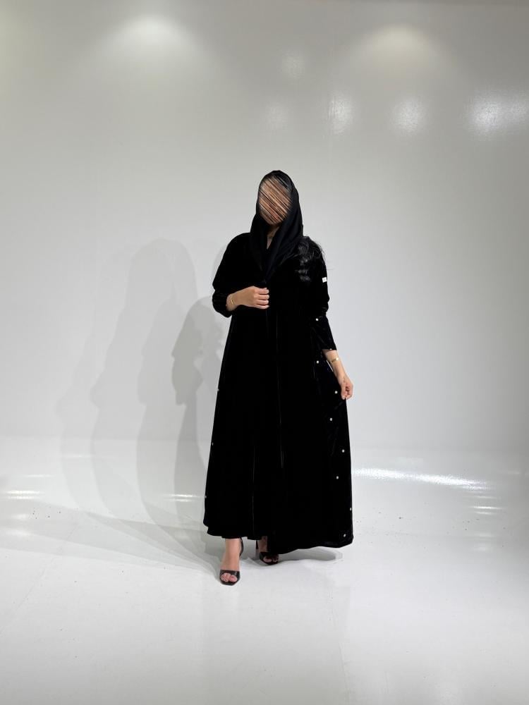 مخمل اسود مع تدخيلات مخمل منقط - صورة 3