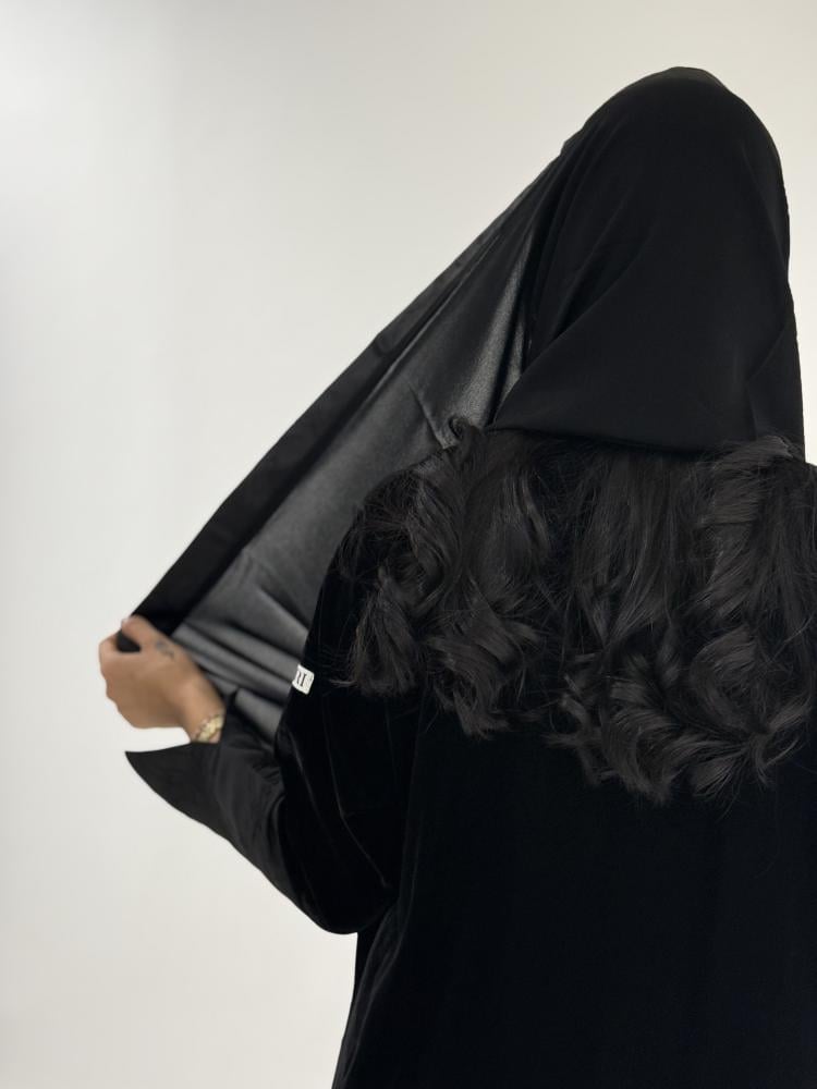 مخمل اسود مع جاكار - صورة 11