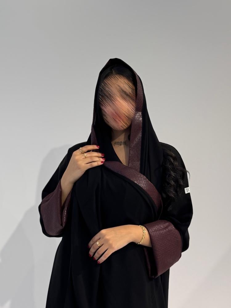 إنترنت مع أسواره عنابي - صورة 3