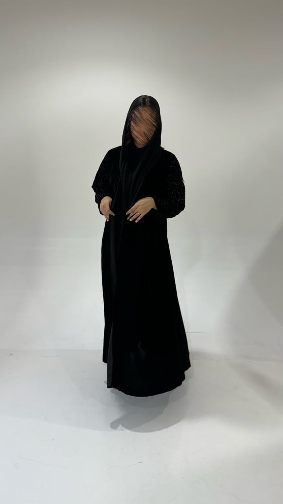 مخمل مع أكمام مطرزة سوداء - صورة 10