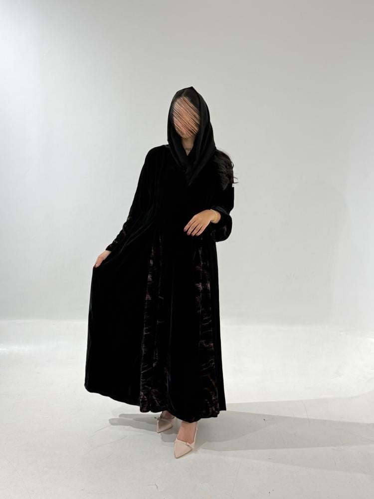 مخمل اسود مع تدخيلات مخمل اسود مطبوع - صورة 2