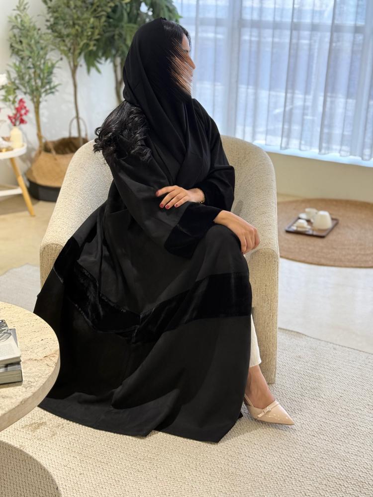 شامواه اسود مع أسواره مخمل - صورة 5