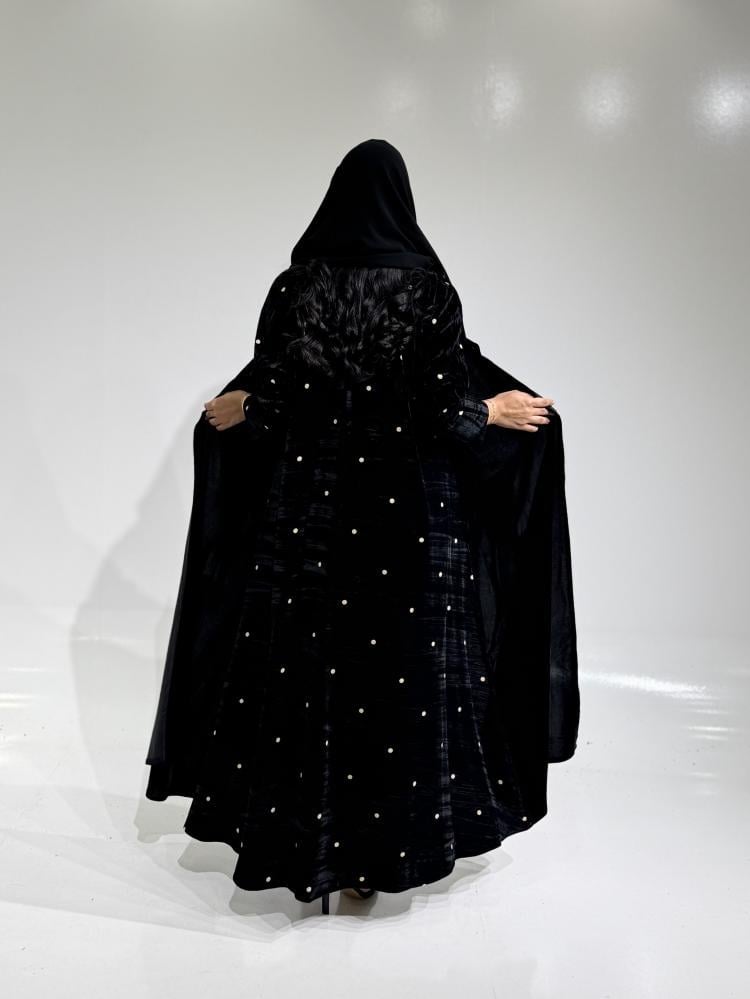 مخمل اسود مع تدخيلات مخمل منقط - صورة 10