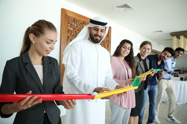قطار الأنابيب - صورة 2