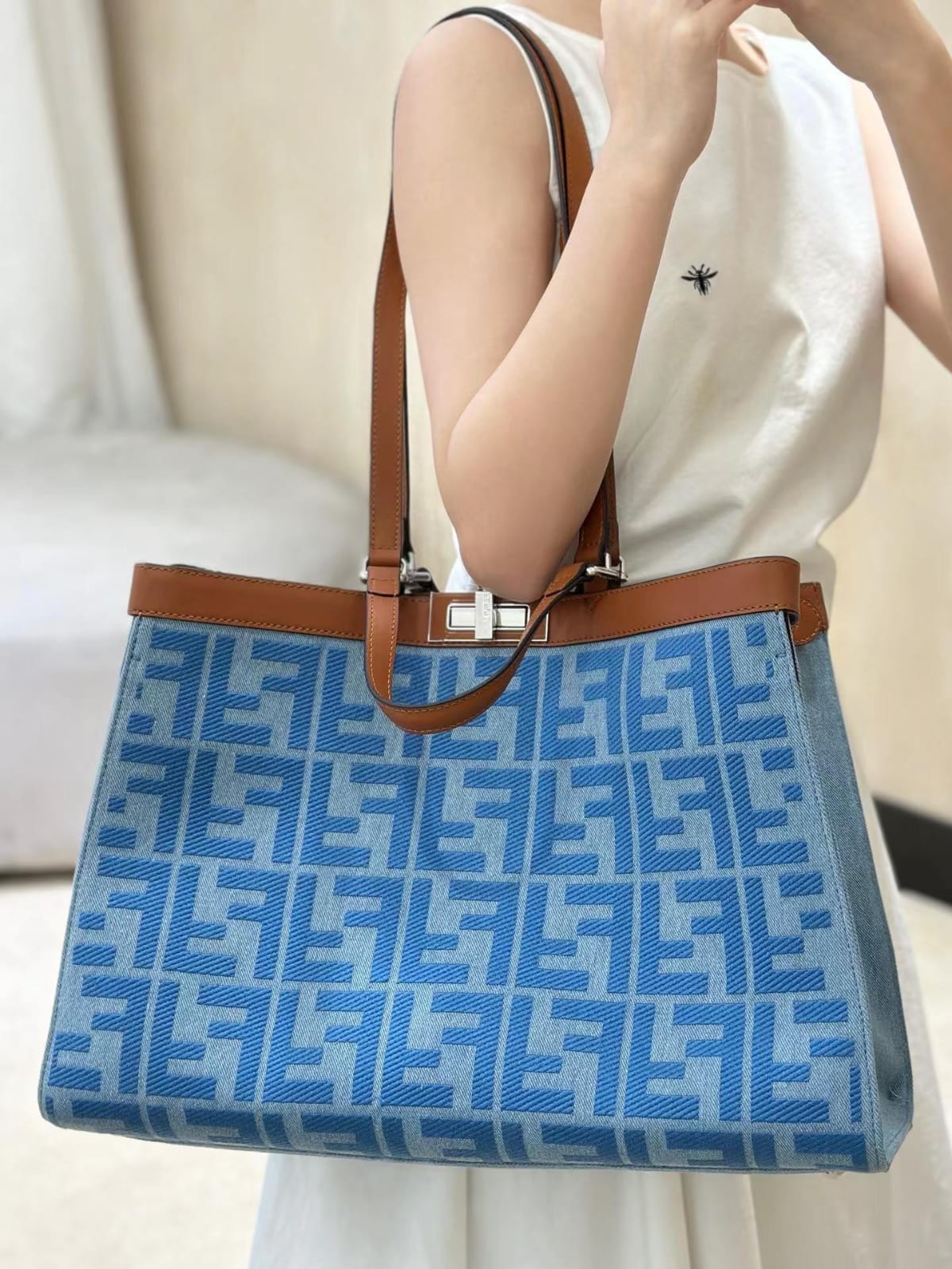 ماستر كواليتي فندي توت باق 41cm Fendi Tote - صورة 1