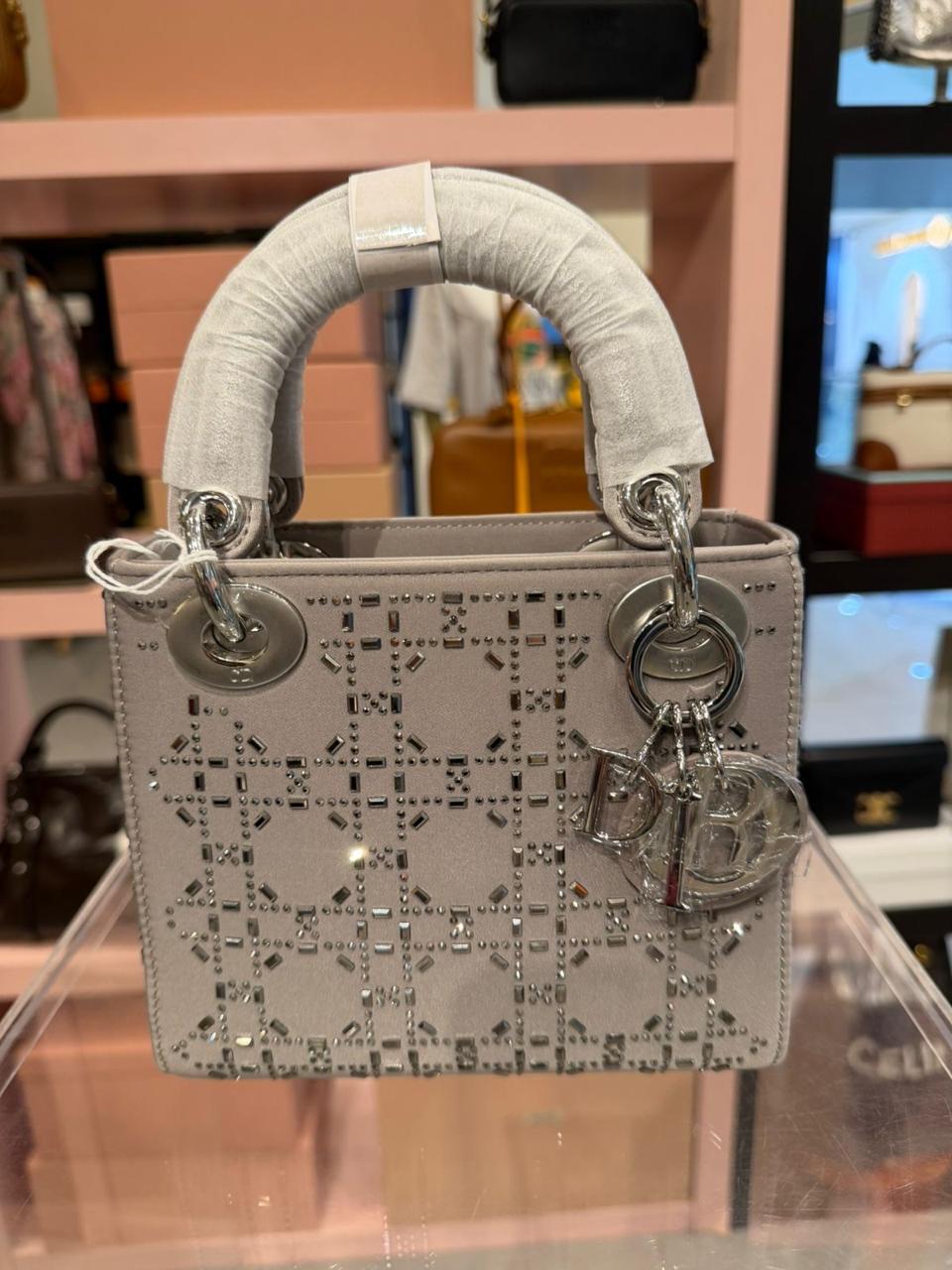 ماستر كواليتي Mini Lady Dior (ميني ليدي ديور) - صورة 1
