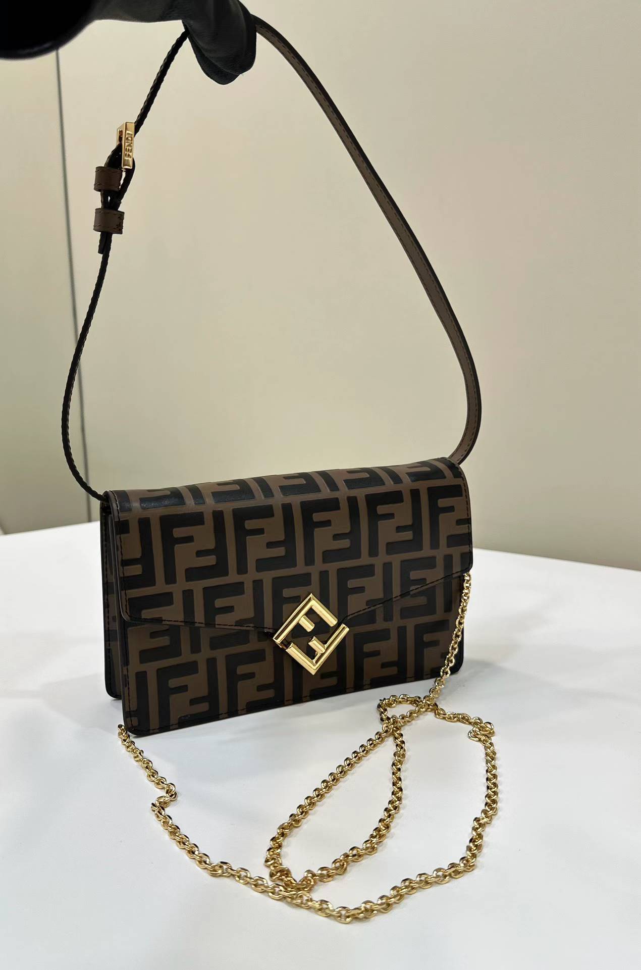 ماستر كواليتي فندي بوقيتي ff Fendi Baguette 21cm - صورة 1