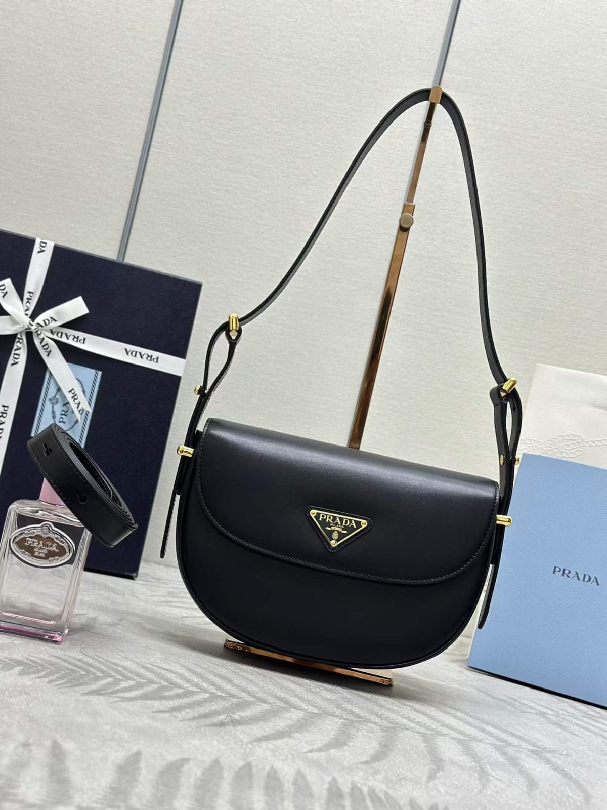 ماستر كواليتي ماستر كواليتي برادا أركو 22cm Prada Arqué - صورة 1