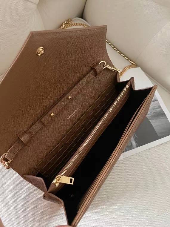 ماستر كواليتي سان لوران 22cm  Saint Laurent Monogram Chain Wallet - صورة 6