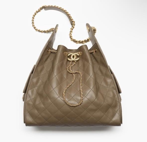 ماستر كواليتي شانيل 25 (Chanel 25 Handbag) - صورة 1