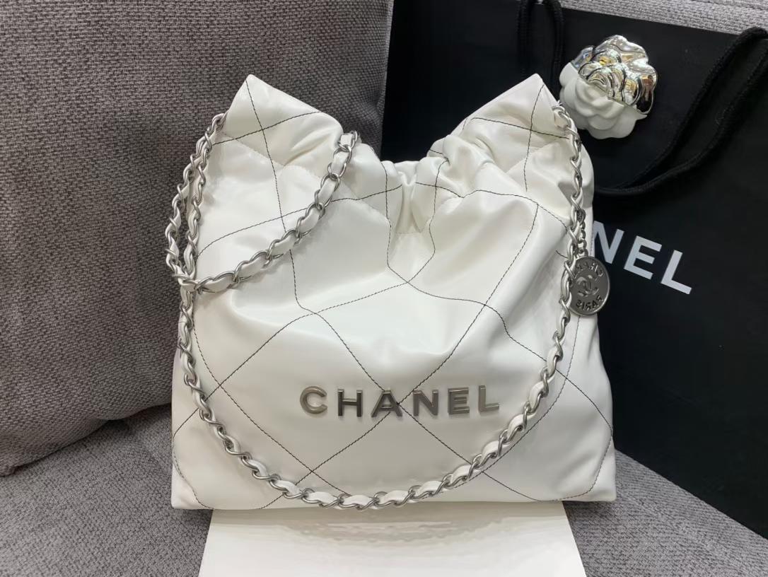 ماستر كواليتي شانيل Chanel 22 - صورة 1