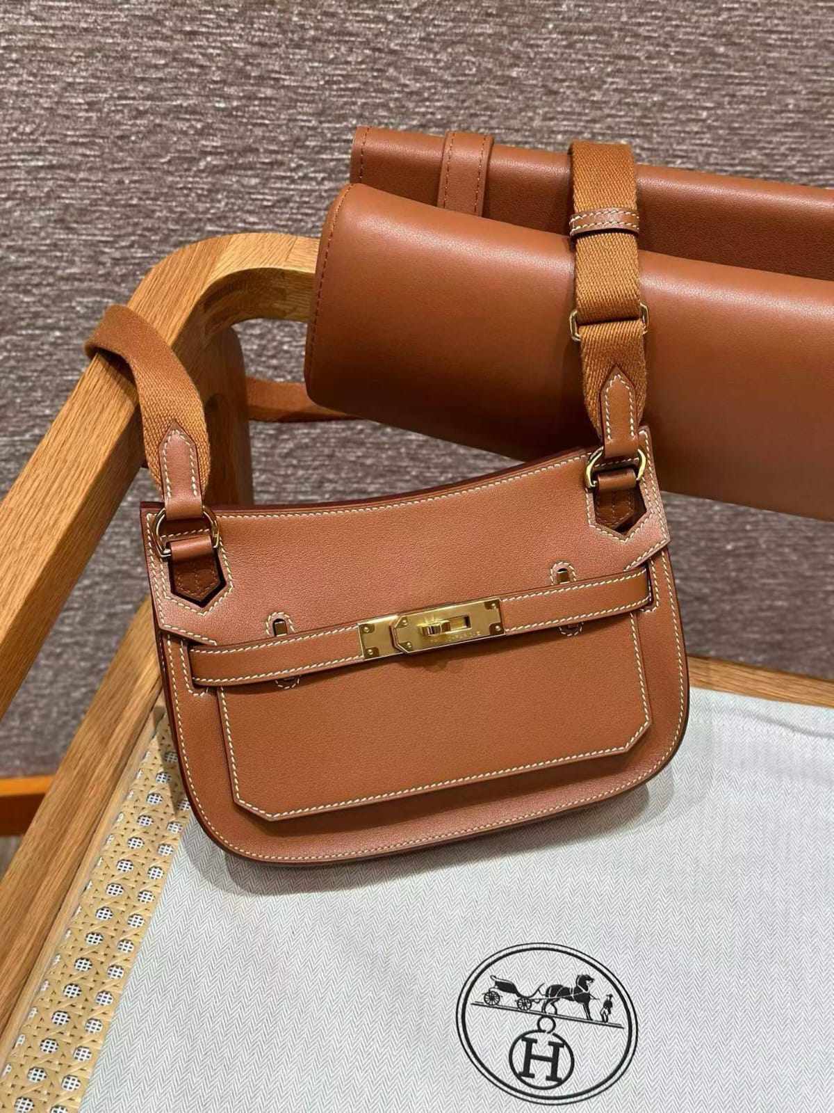 ماستر كواليتي  هيرمز Hermès Mini Jypsiere - صورة 1