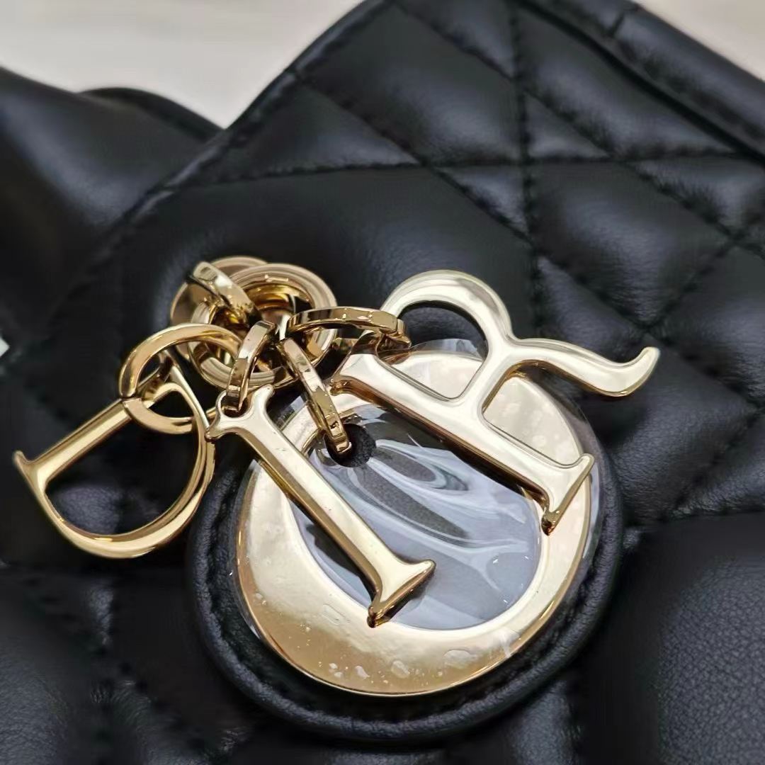 ماستر كواليتي ديور بوك توتي صغير 26.5cm Dior Small Book Tote - صورة 8