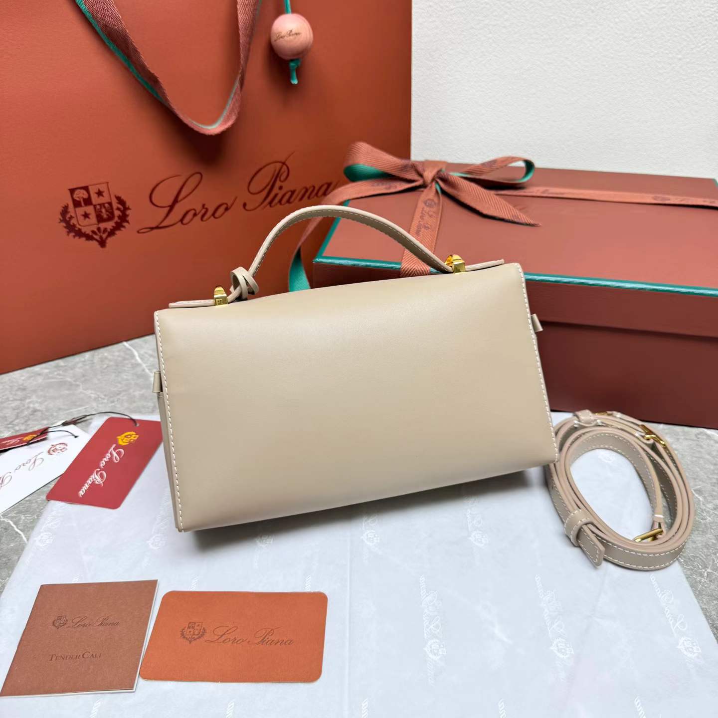 ماستر كواليتي 23cm لورا بيانا Loro Piana Extra Pocket L19  - صورة 3