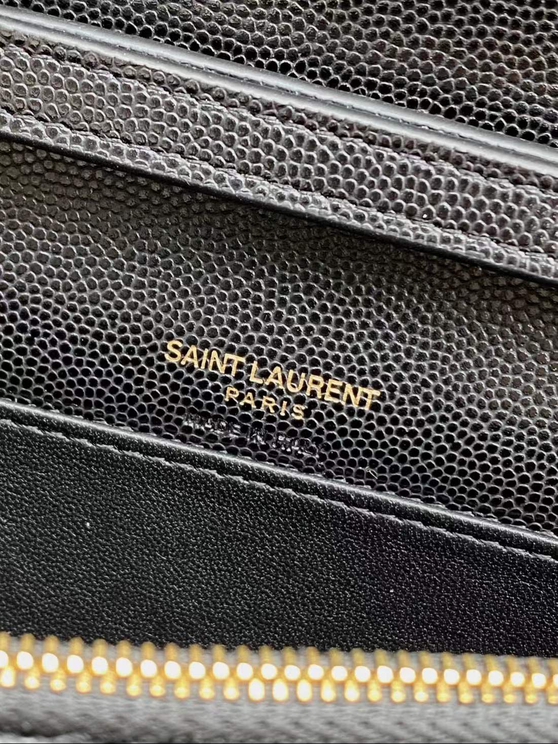 ماستر كواليتي 20cm سان لوران YSL Becky - صورة 7