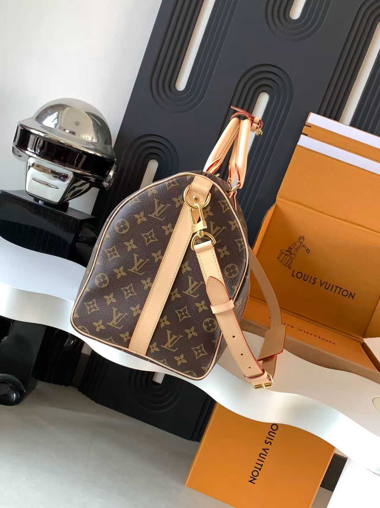 ماستر كواليتي لوي فيتون Lv Travelling Bag 45cm - صورة 6