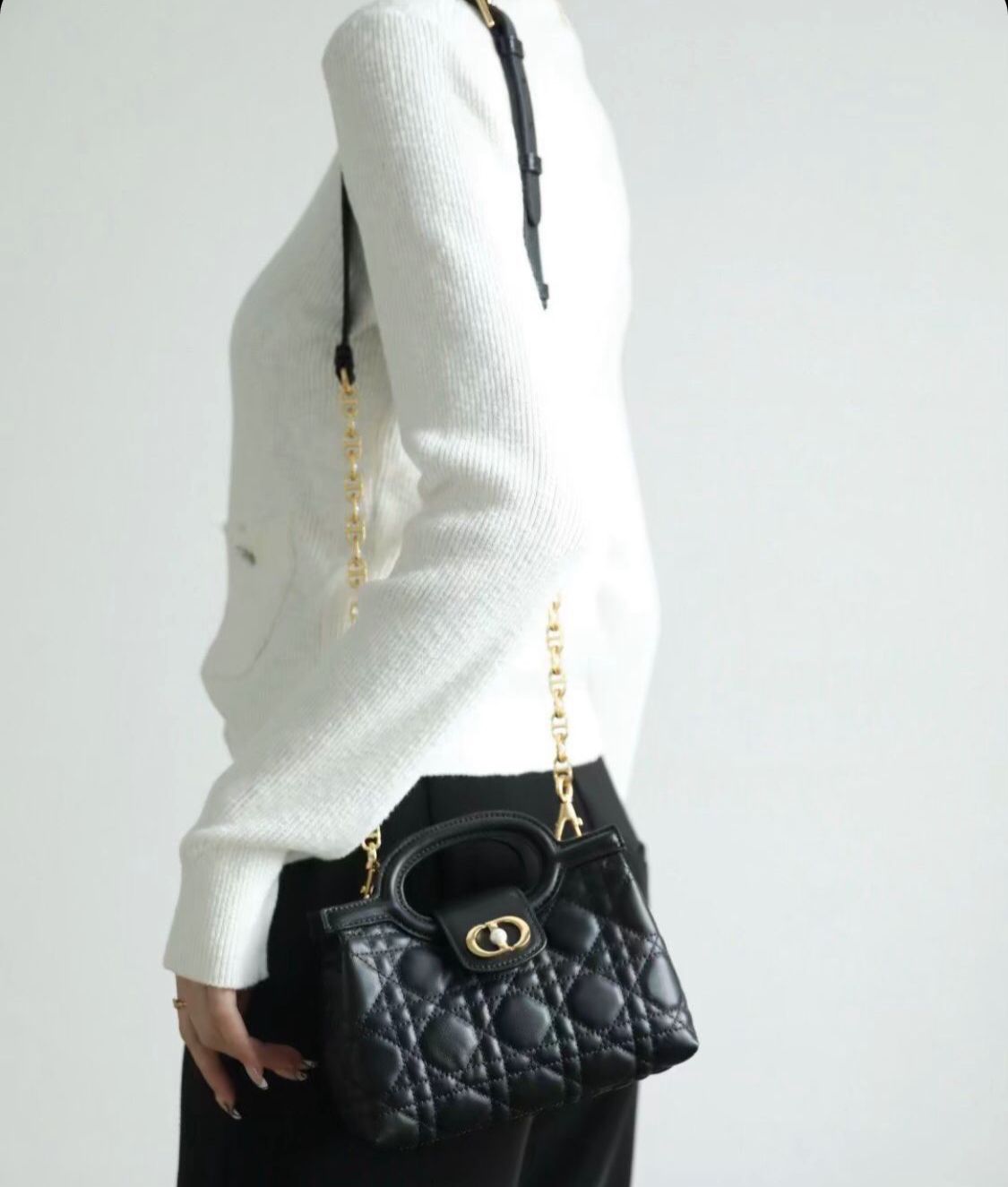 ماستر كواليتي ديور Dior Jolie Top Handle - صورة 1