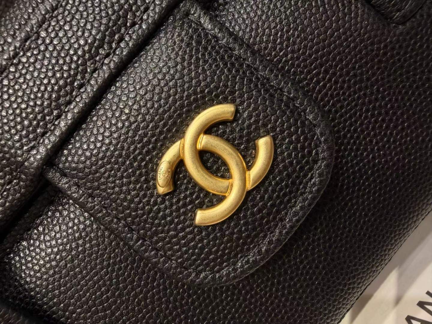 ماستر كواليتي شانيل بريباي جديد  17cm Chanel 26P Preppy Coco Bowling - صورة 3