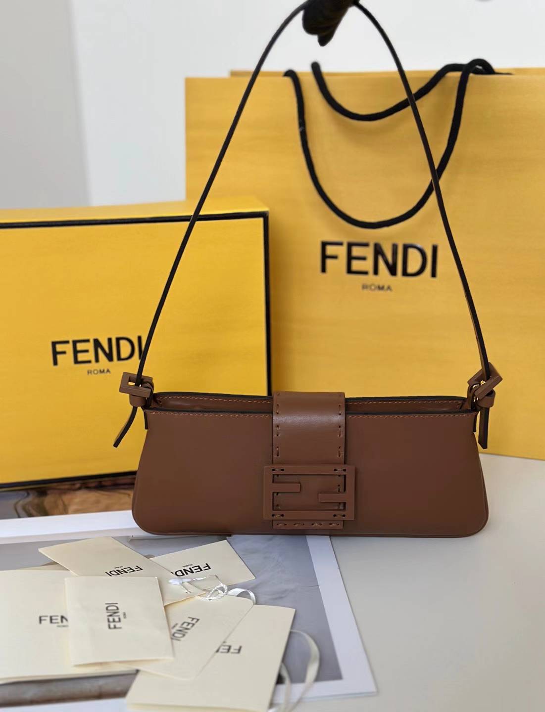  ماستر كواليتي فندي بيبي بي (Fendi Baby B) - صورة 5