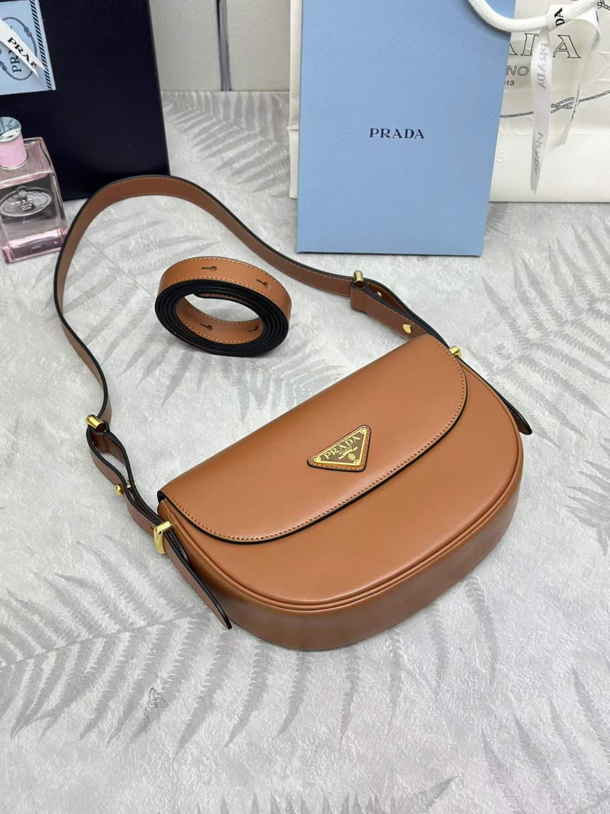 ماستر كواليتي برادا أركو 22cm Prada Arqué - صورة 1