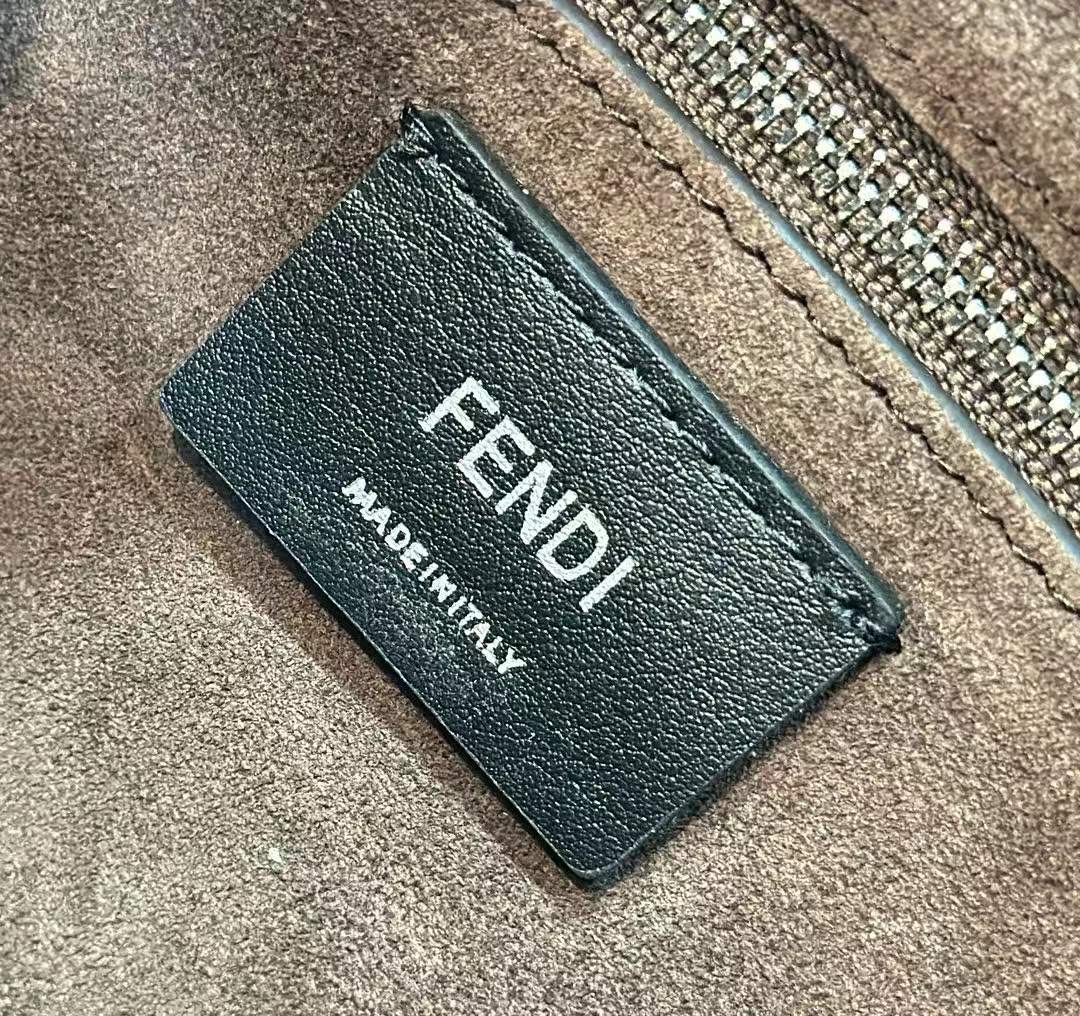 33cm ماستر كواليتي فندي سيمبلي fendi - صورة 9