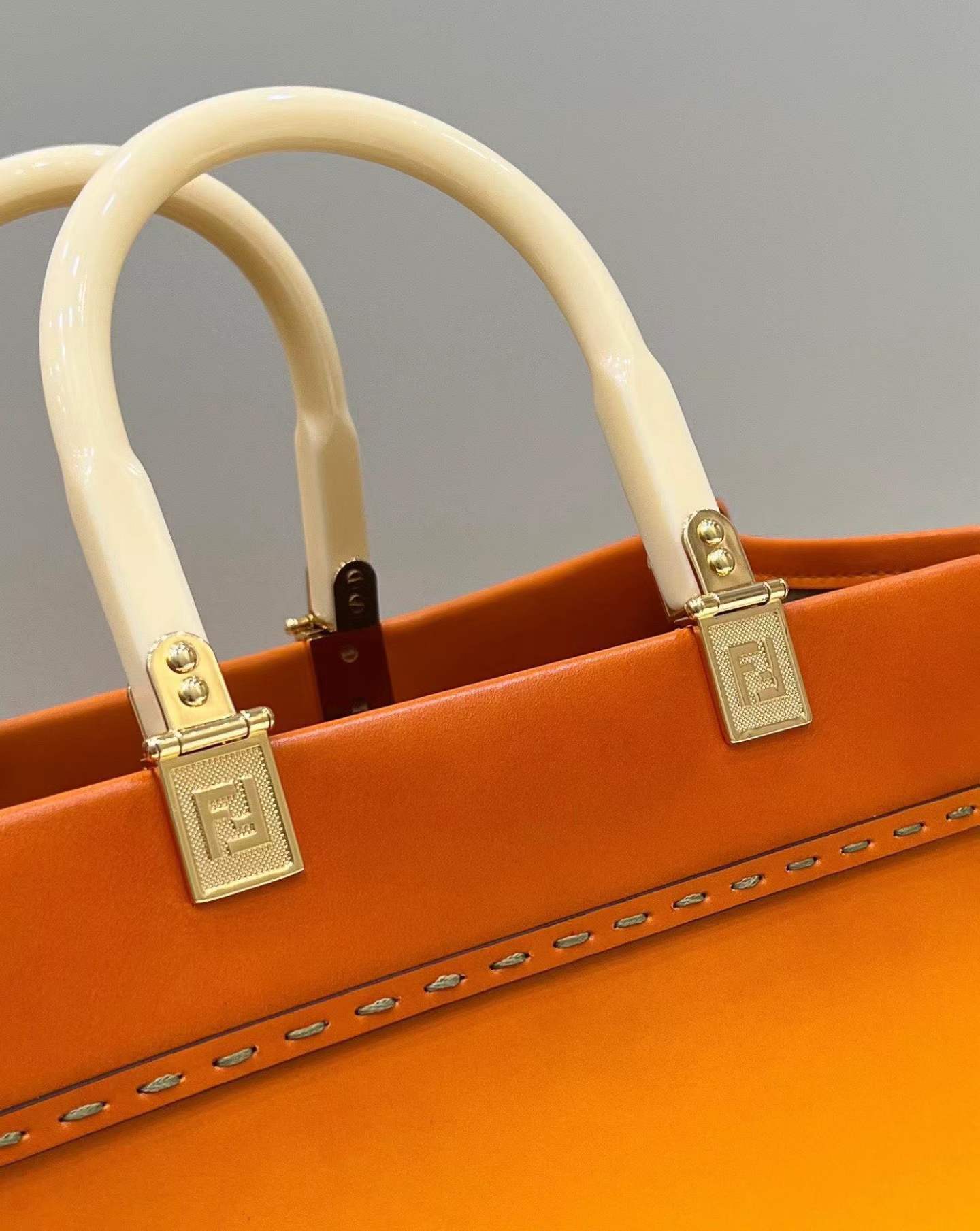 ماستر كواليتي فندي توتي 40cm Fendi peekaboo tote - صورة 8