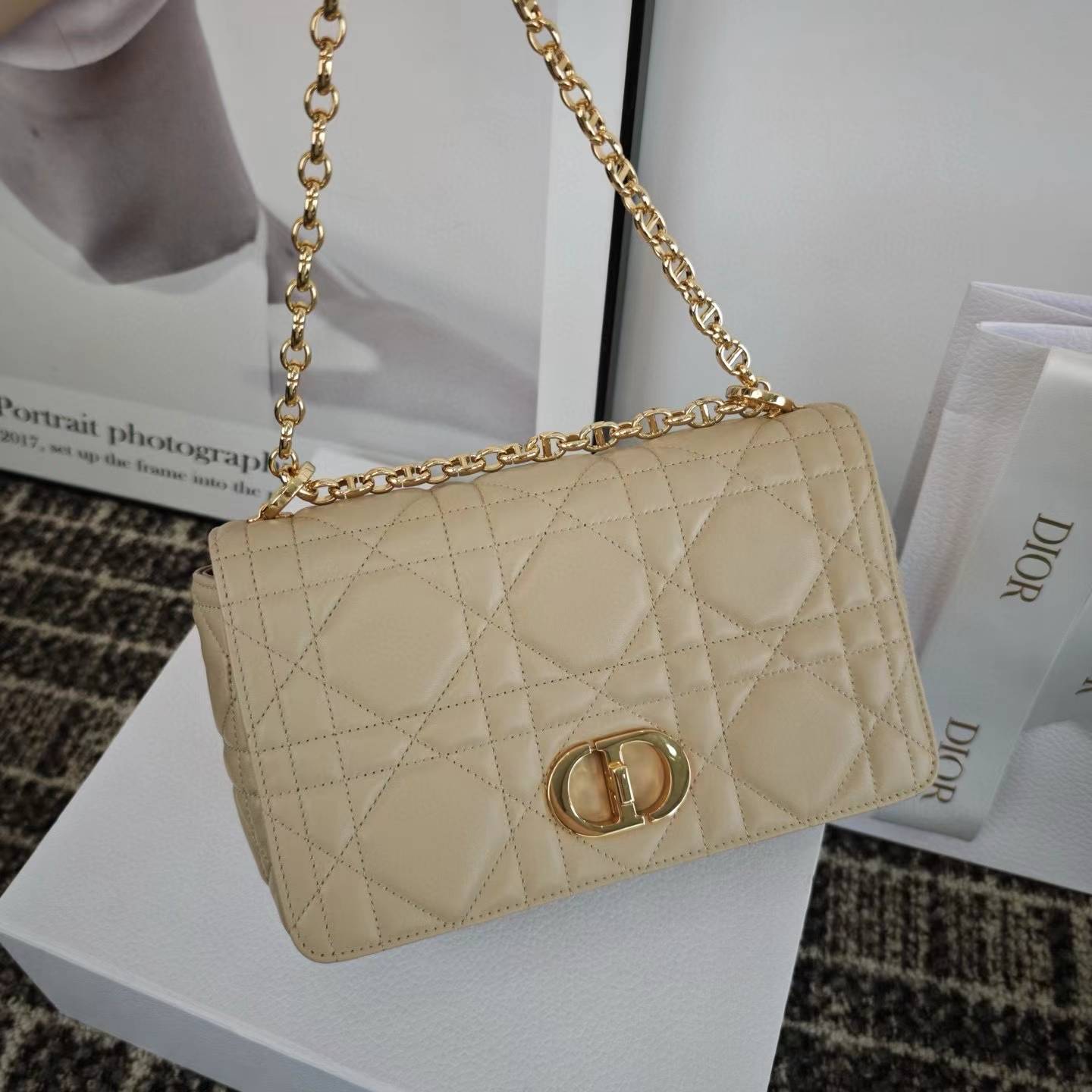 ماستر كواليتي ديور كارو Dior Caro - صورة 1