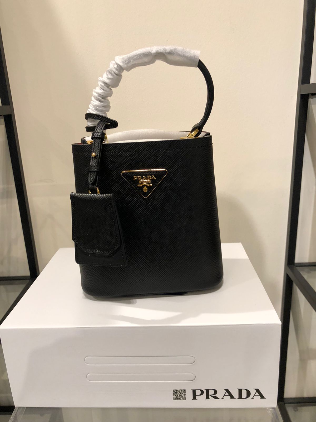 ماستر كواليتي Prada Panier الصغيرة 18  - صورة 1
