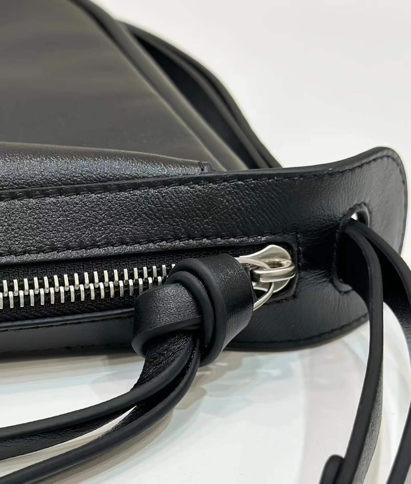 33cm ماستر كواليتي فندي سيمبلي fendi - صورة 3