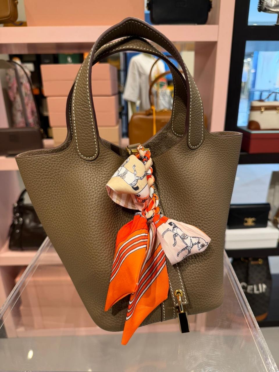 ماستر كواليتي هيرميس بيكوتين لوك 18 (Hermès Picotin Lock 18) - صورة 1
