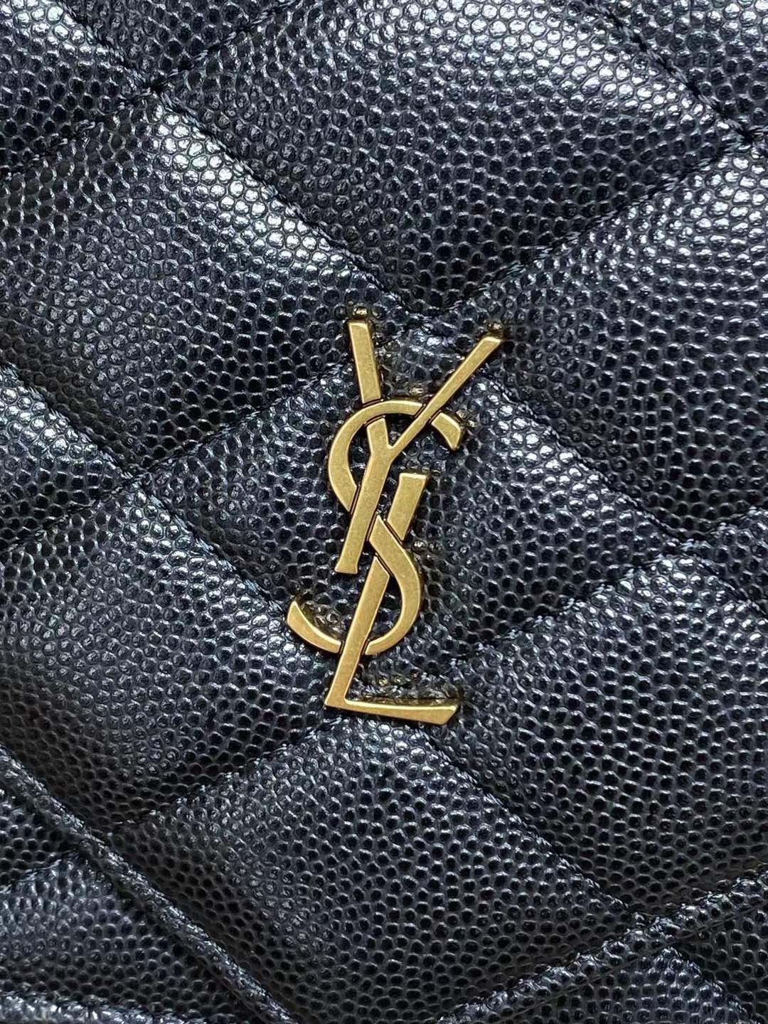 ماستر كواليتي 20cm سان لوران YSL Becky - صورة 9