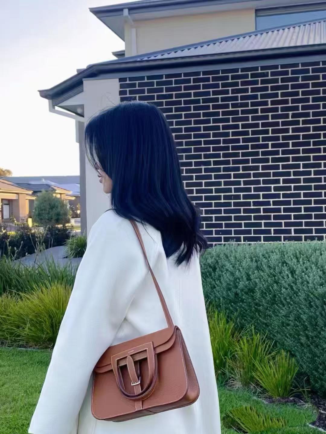 ماستر كواليتي ايرميز هالزان Hermès Halzan25cm - صورة 1